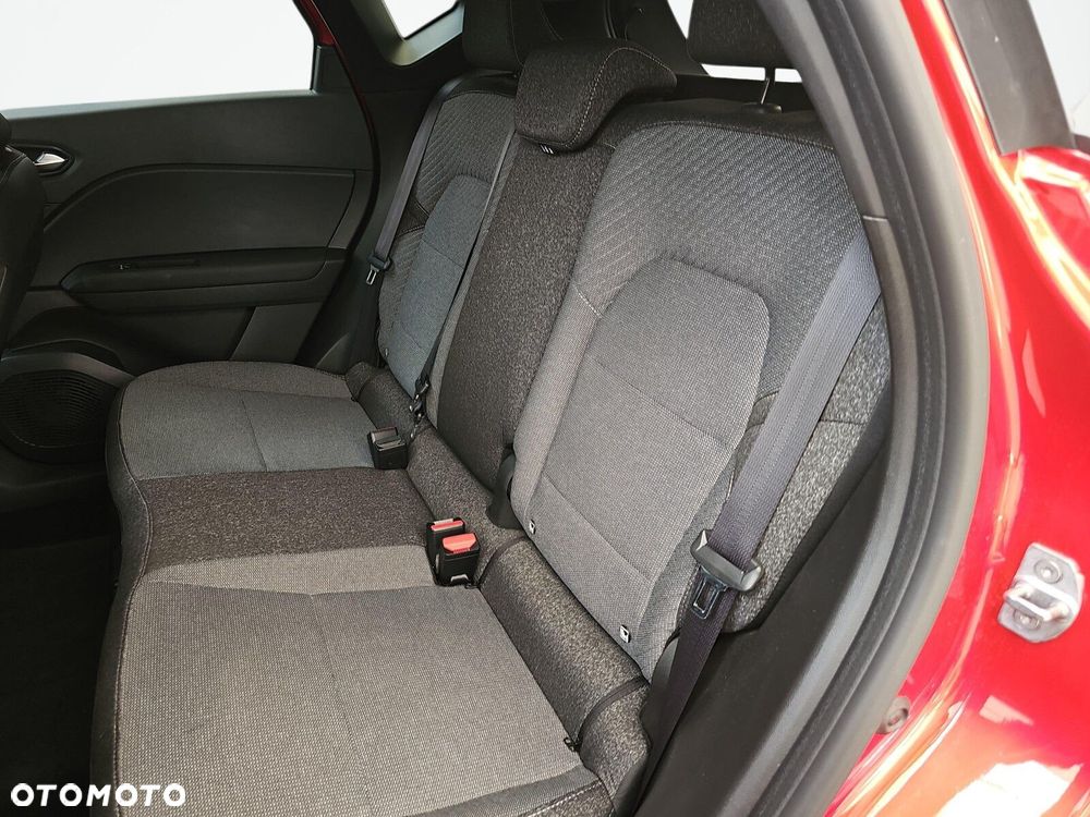 Renault Captur - 28
