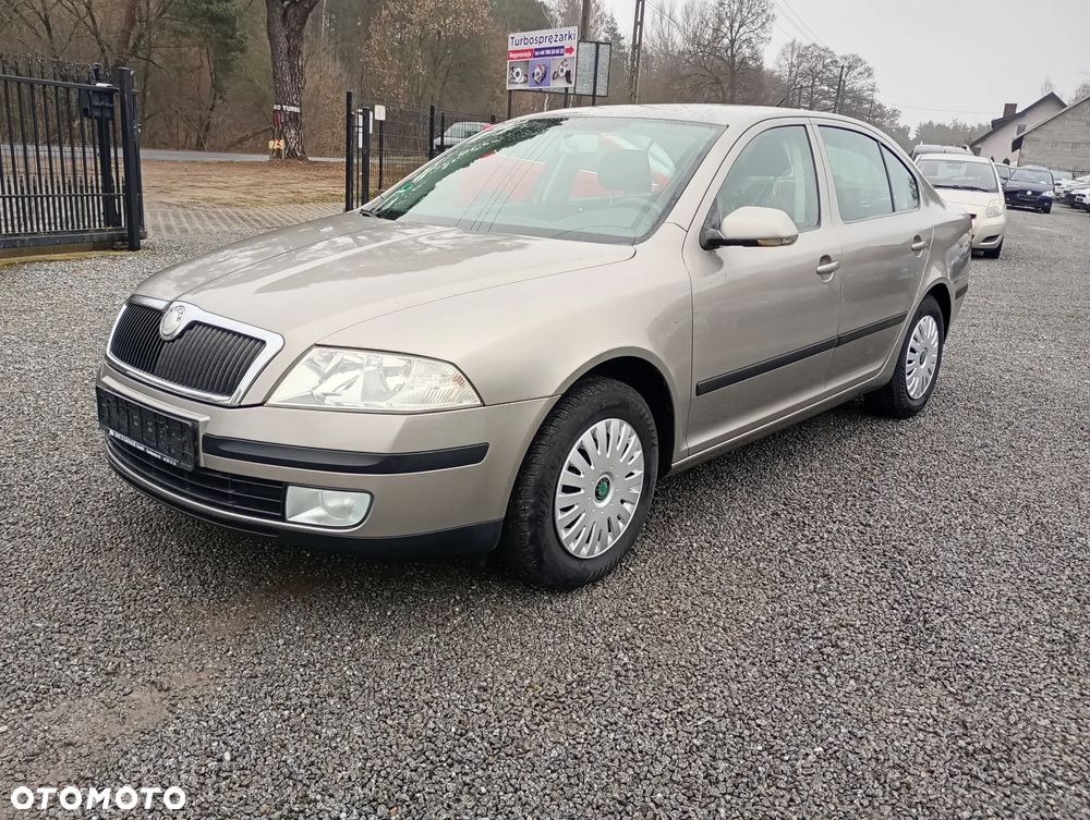 Skoda Octavia 1.6 Style - 11