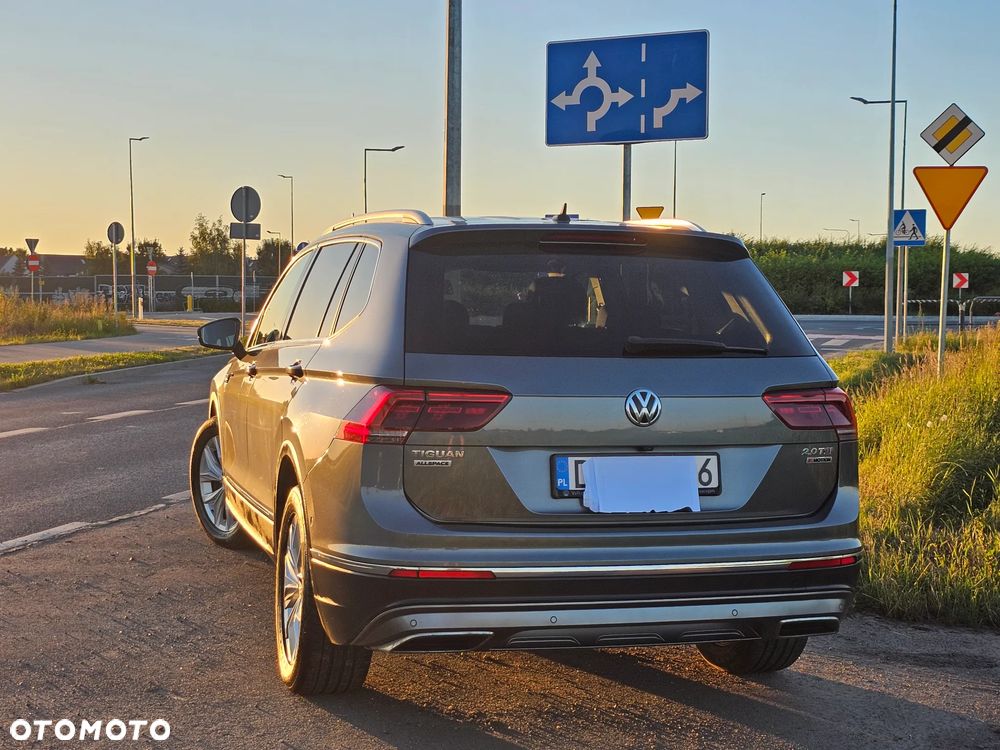 Volkswagen Tiguan Allspace 2.0 TSI 4Mot Highline DSG - 17