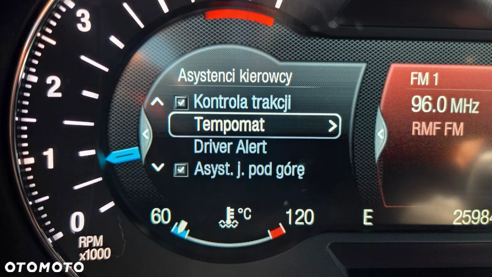 Ford Mondeo 2.0 TDCi Titanium 4WD - 23