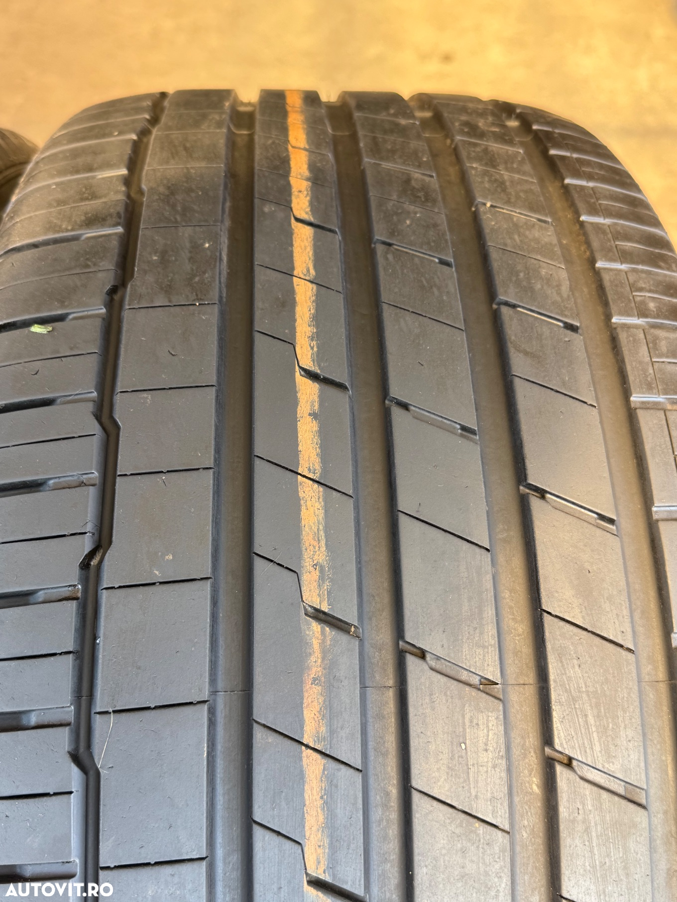 Vând 4 anvelope 295/45/20 hankook de vară ca noi - 5