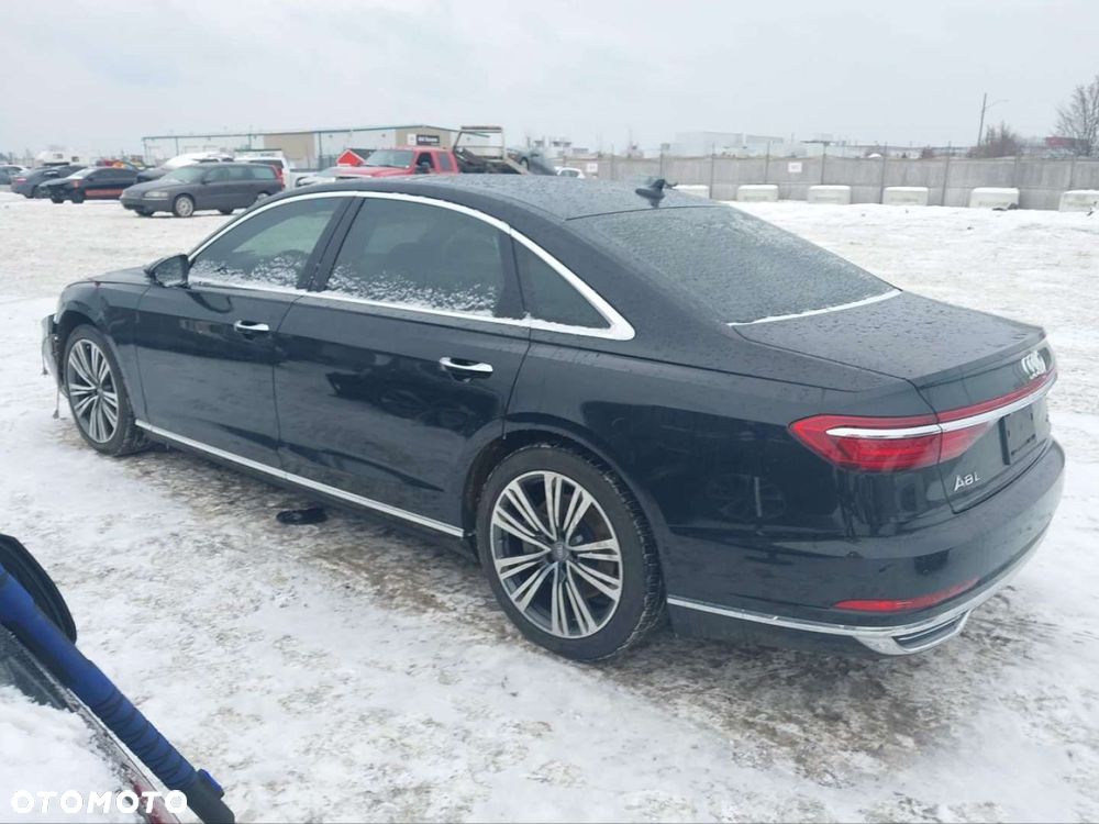 Audi A8 - 5