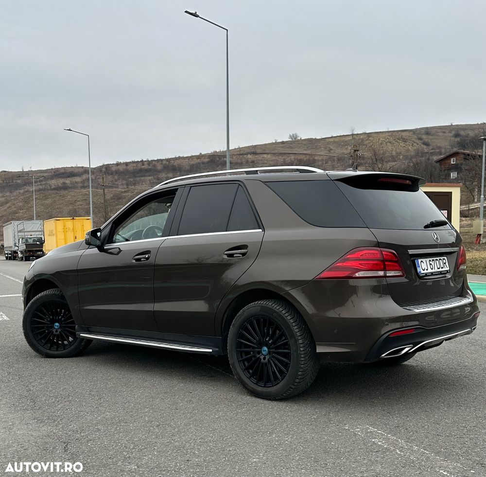 Mercedes-Benz GLE - 4