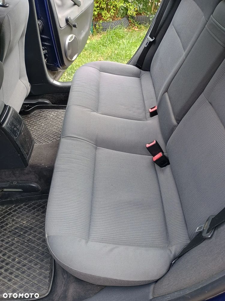 Volkswagen Passat 1.9 TDI - 10