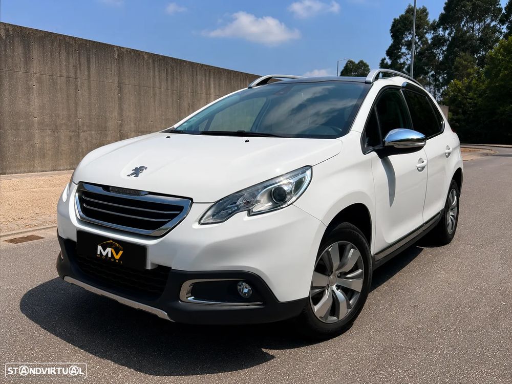 Peugeot 2008 1.2 PureTech Allure - 2