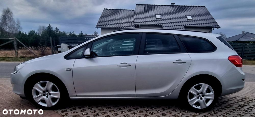 Opel Astra 1.4 Turbo - 9