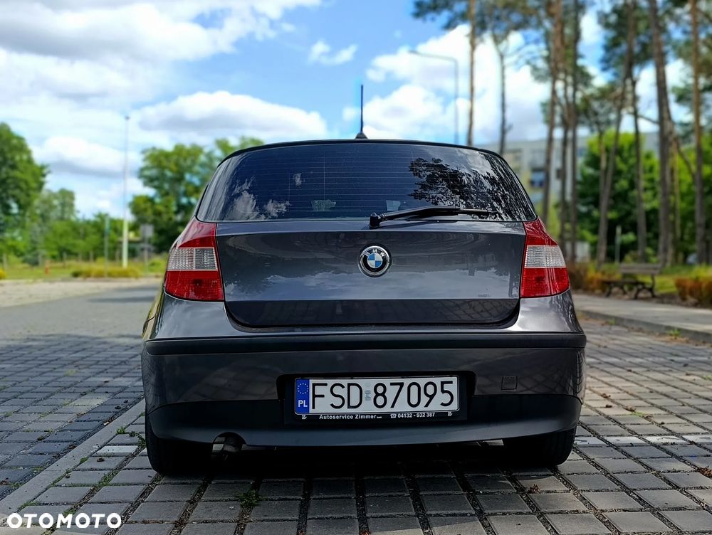 BMW Seria 1 118d DPF - 10