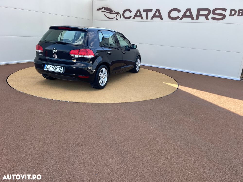 Volkswagen Golf - 16