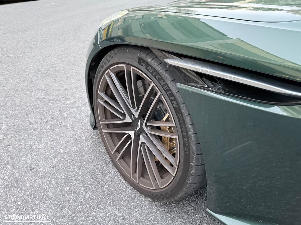 Aston Martin DB12 Coupé V8 - 2