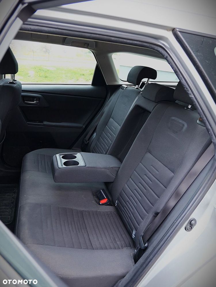 Toyota Auris 1.6 Premium Comfort - 21