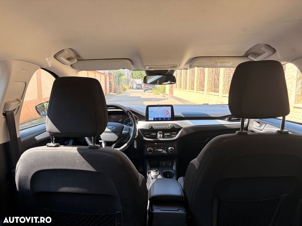 Ford Focus 1.5 EcoBlue Connected - 6