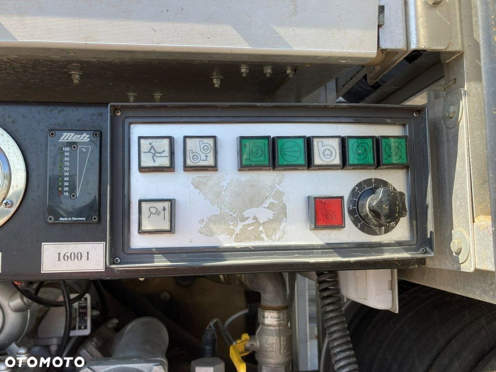 Mercedes-Benz Mercedes 1224 Straż Pożarna Gażnicza 4X4 Metz - 24