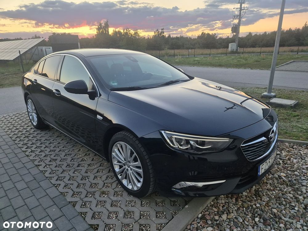 Opel Insignia 2.0 CDTI Ultimate S&S - 2
