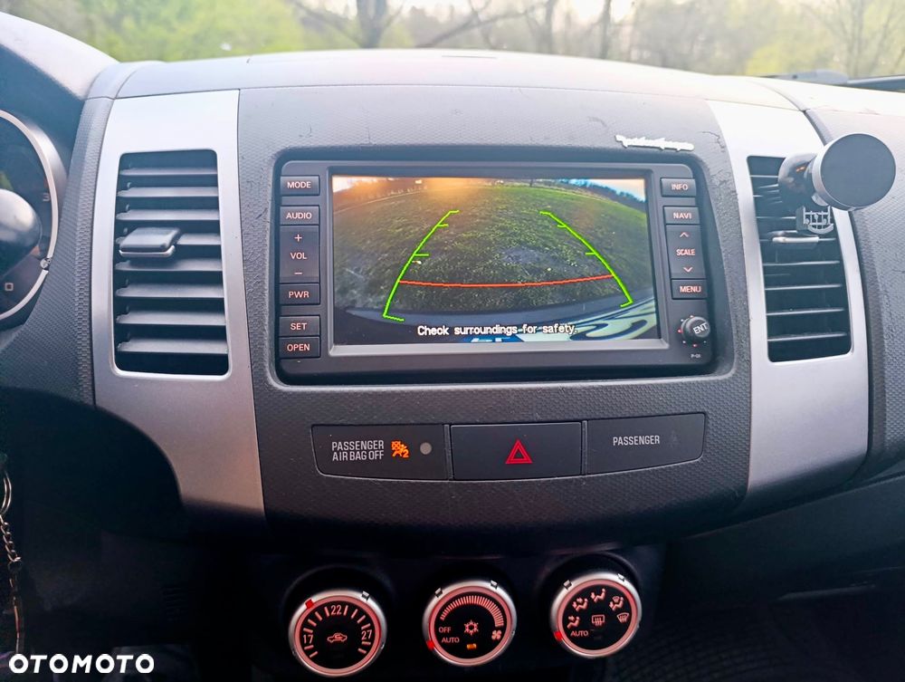 Peugeot 4007 2.2HDi Premium - 21