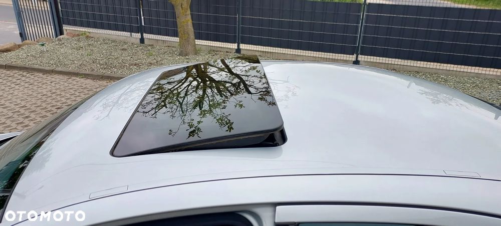 Mercedes-Benz Klasa E 200 Kompressor Automatik Avantgarde - 40