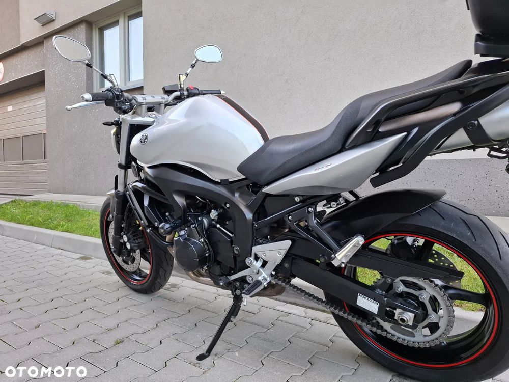 Yamaha FZ6 - 6