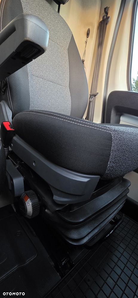 Fiat Ducato  2.3 150 KM L4H2 Maxi Świeżo sprowadzony - 28