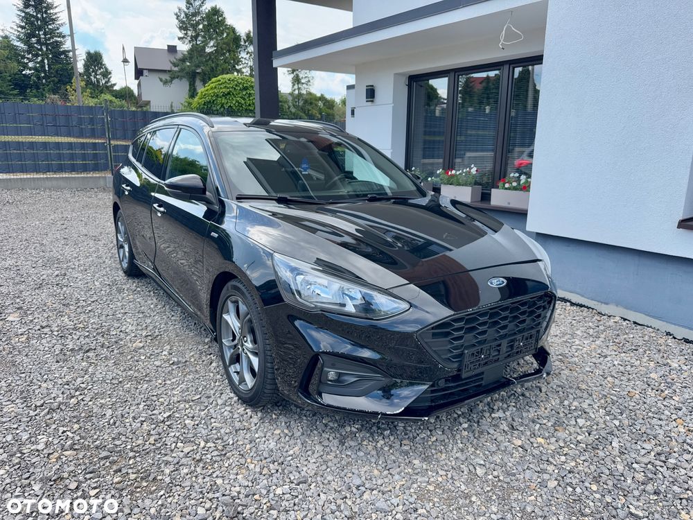 Ford Focus - 1