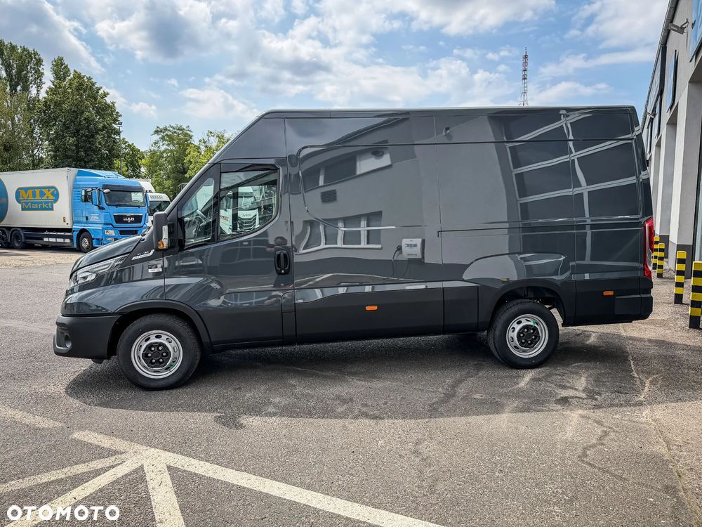 Iveco Daily 35S16HA8 V - Furgon L3H2 2.3 silnik od ręki GSC Gorzów - 10