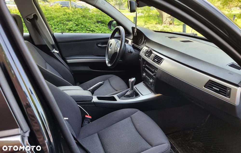 BMW Seria 3 318i Edition Lifestyle - 11