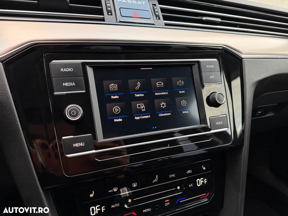 Volkswagen Passat 2.0 TDI DSG Highline - 17