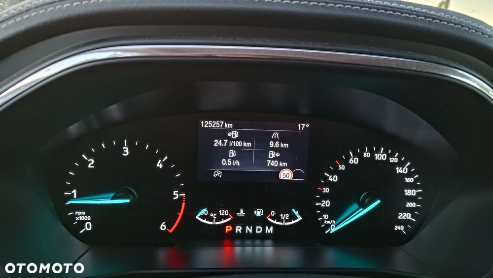 Ford Focus 2.0 EcoBlue Vignale - 33