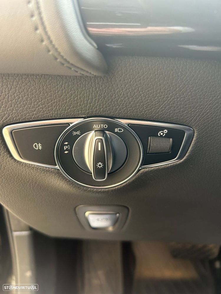 Mercedes-Benz EQC 400 4Matic - 29