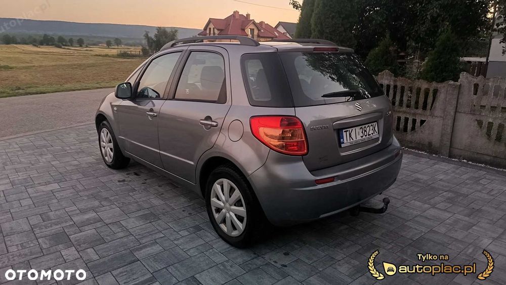 Suzuki SX4 - 5