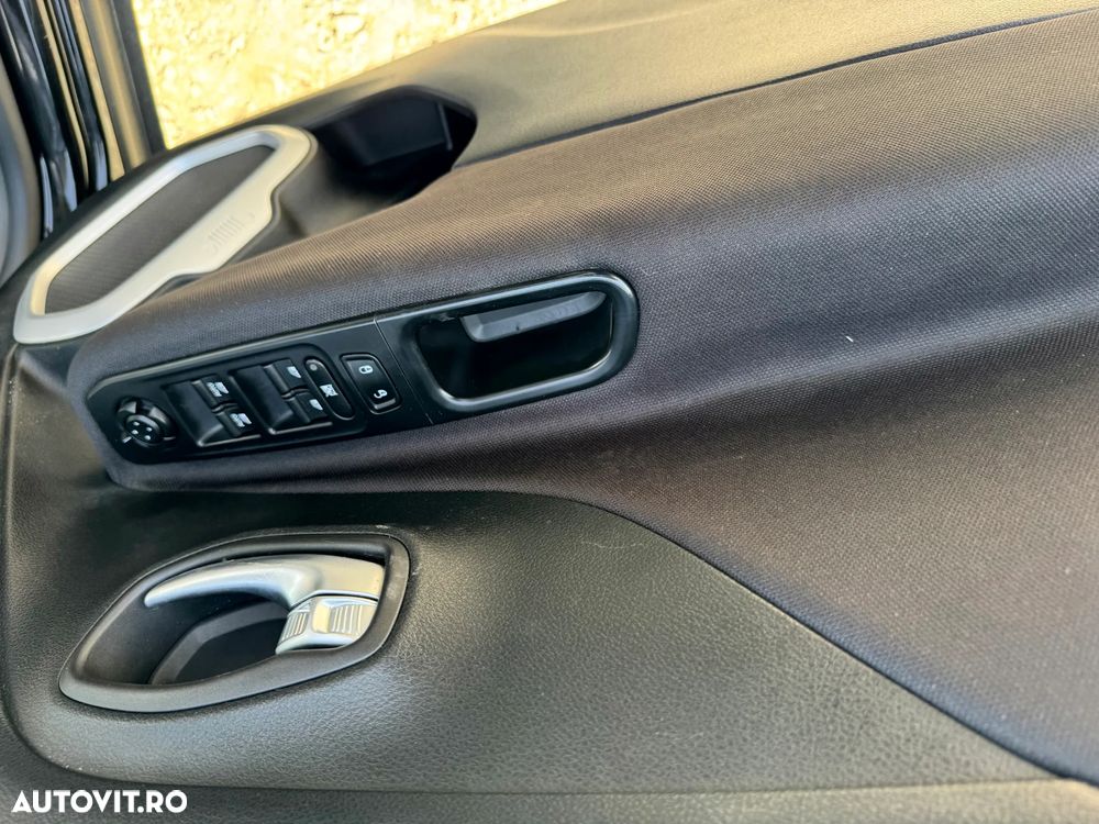 Jeep Renegade 1.4 MultiAir DSG Limited - 16