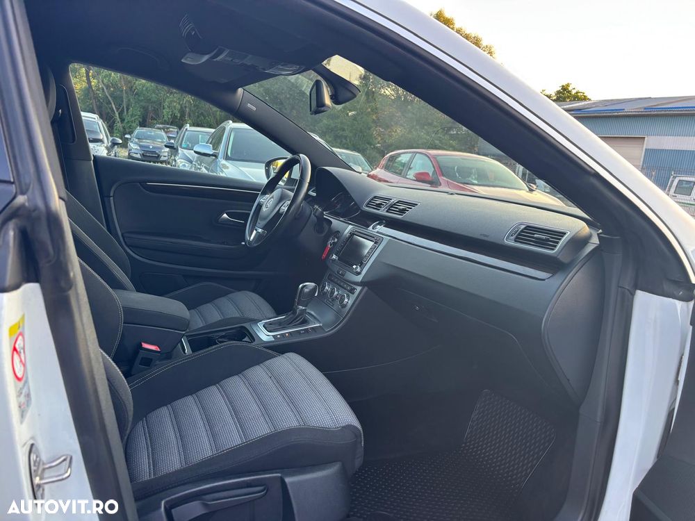 Volkswagen Passat CC - 22