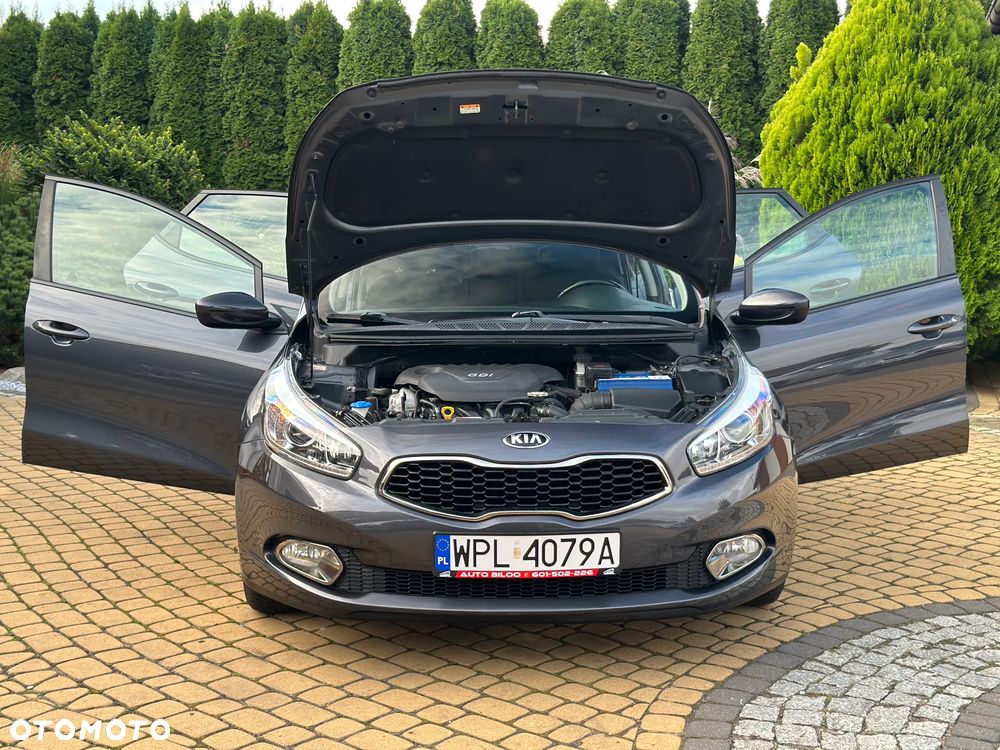 Kia Ceed Cee'd 1.6 GDI XL - 29