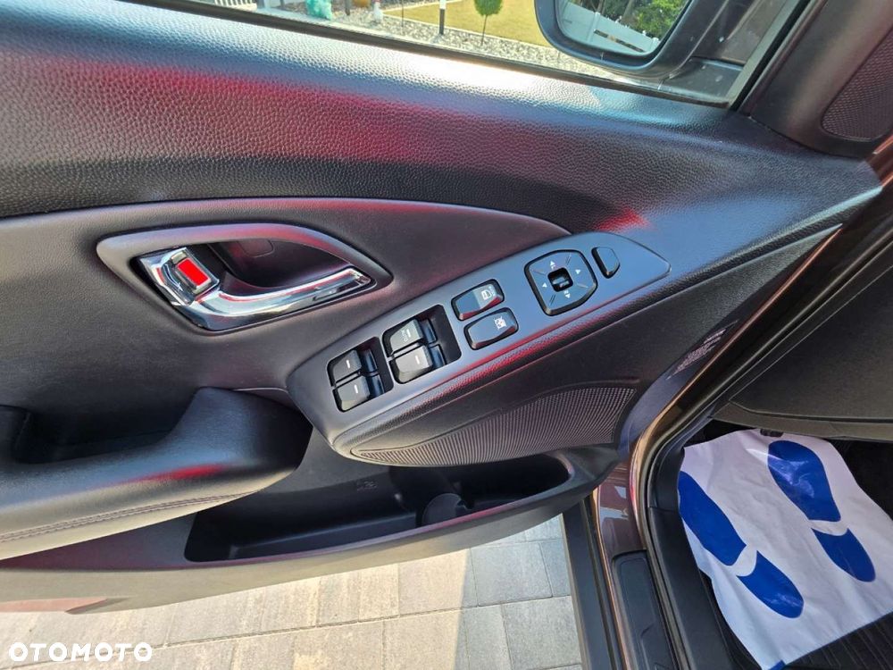 Hyundai ix35 - 15