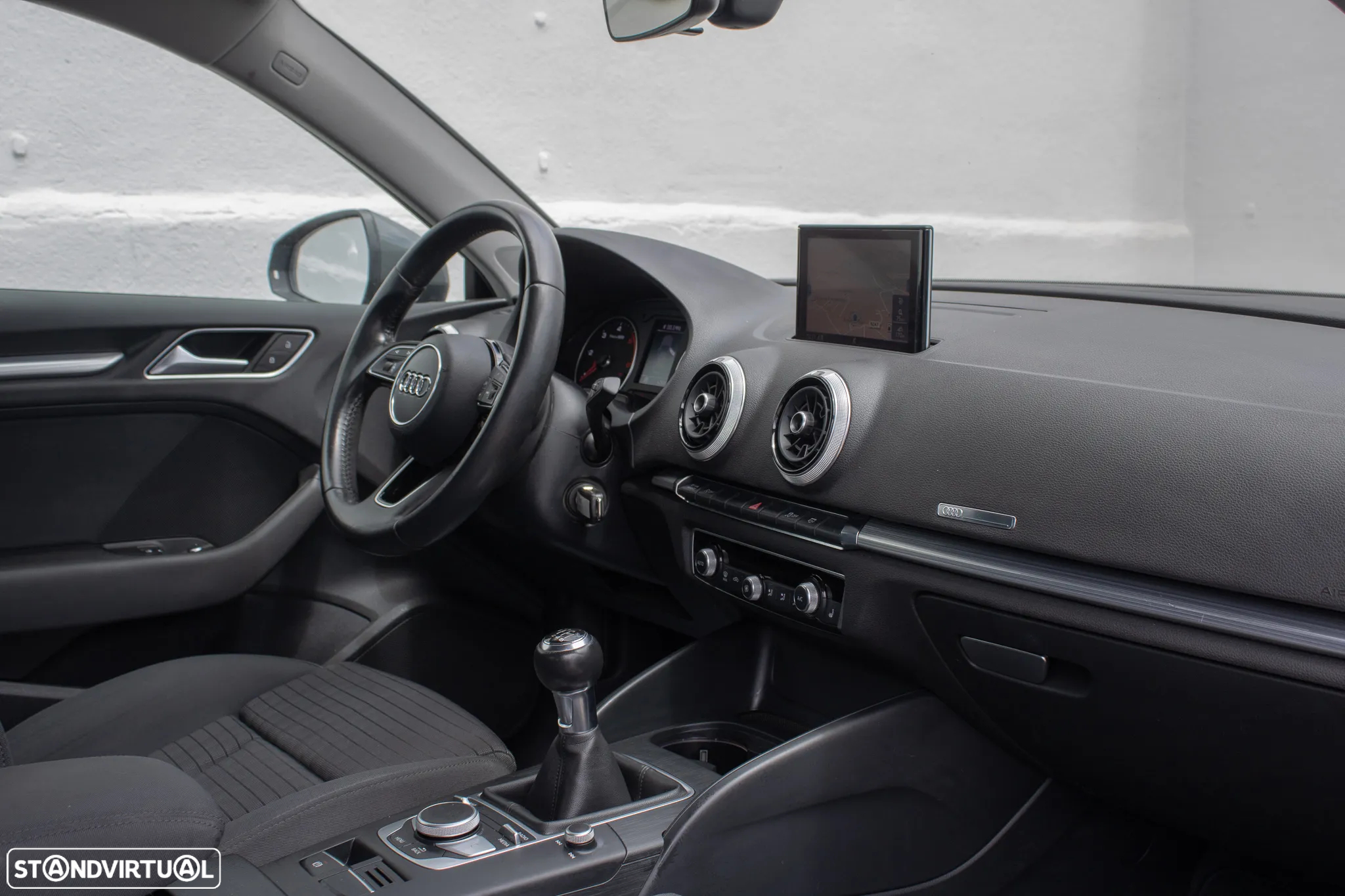 Audi A3 1.6 TDI Sport - 17