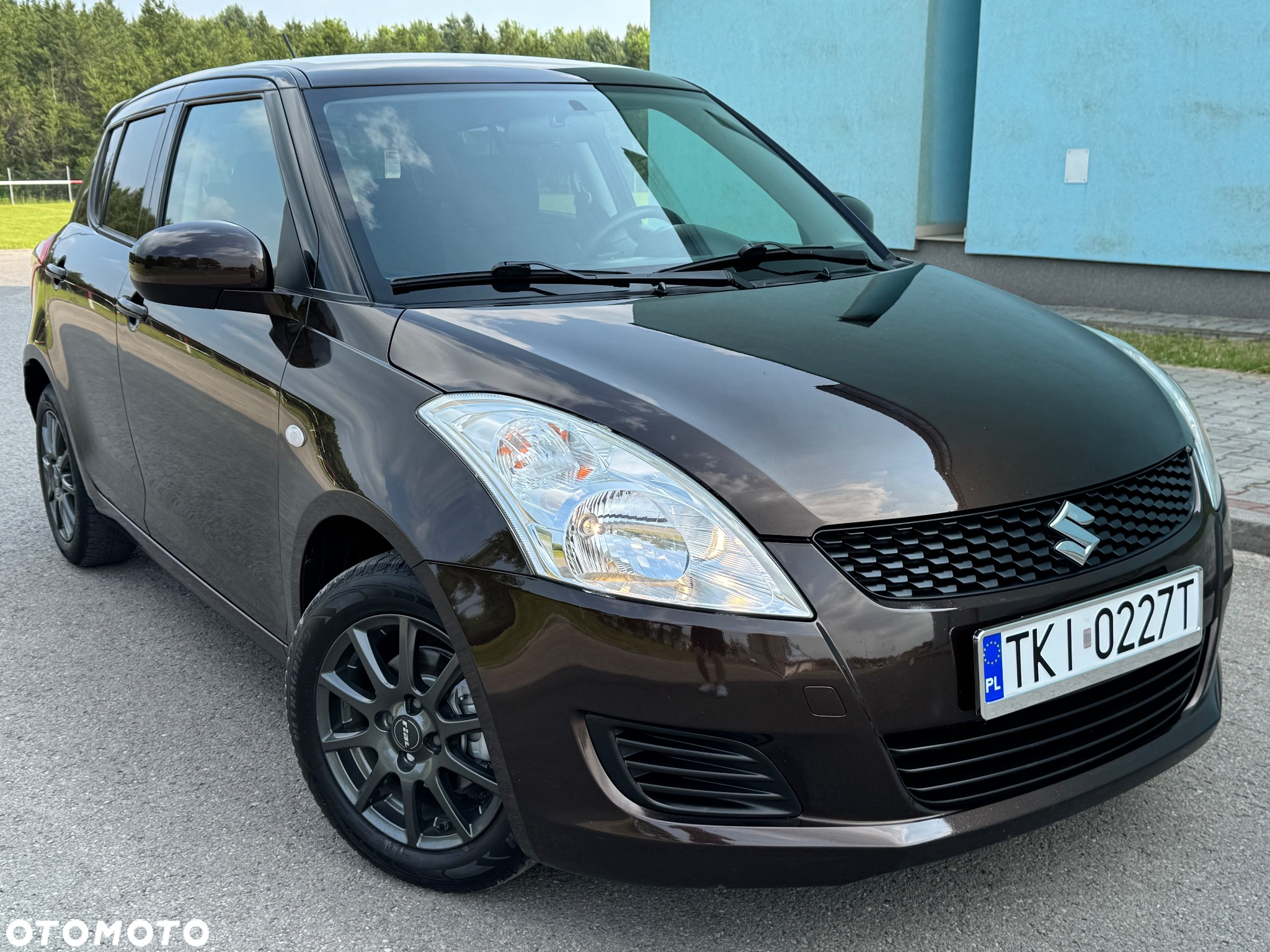 Suzuki Swift 1.2 Premium - 2
