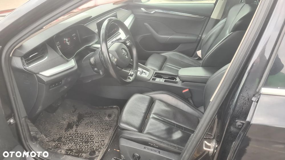 Skoda Octavia 2.0 TDI Ambition DSG - 7