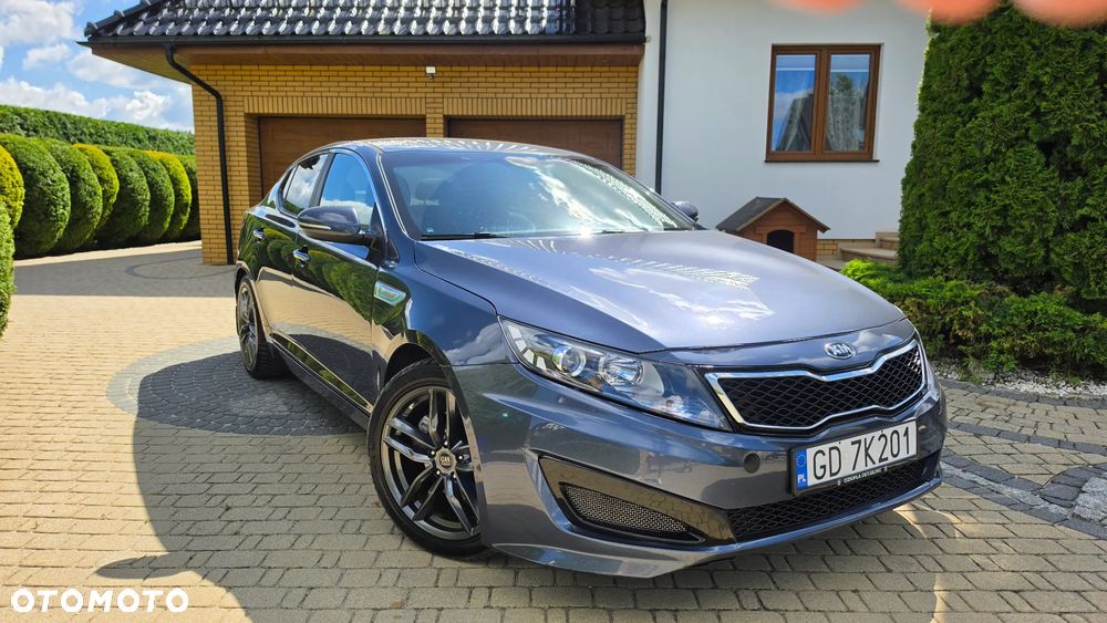 Kia Optima - 14