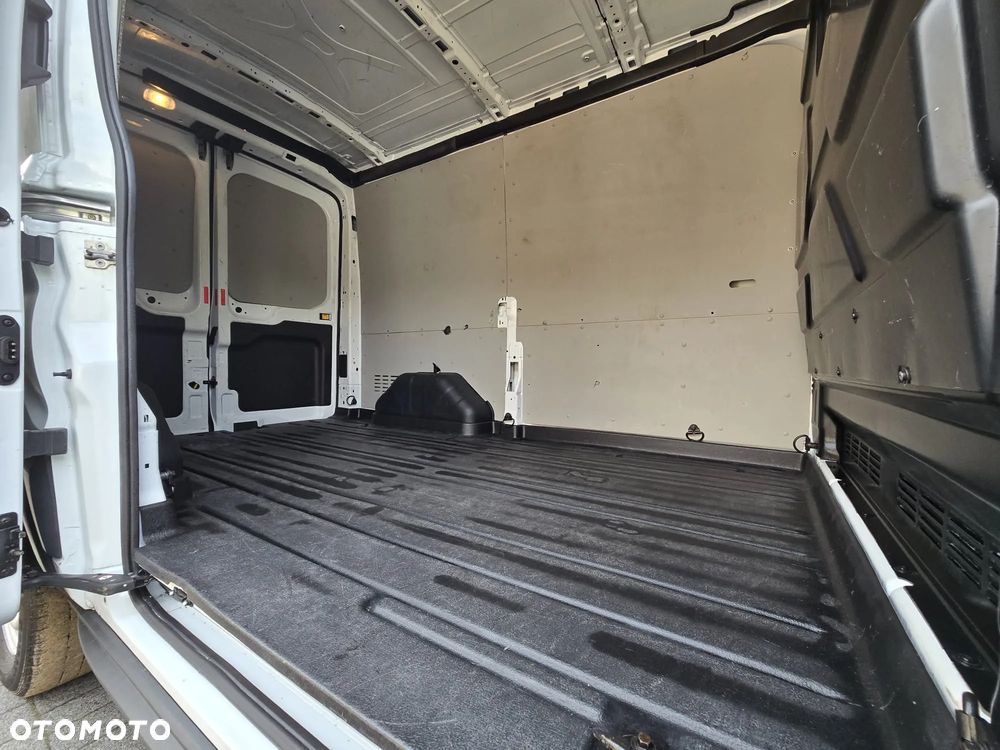 Ford TRANSIT - 31