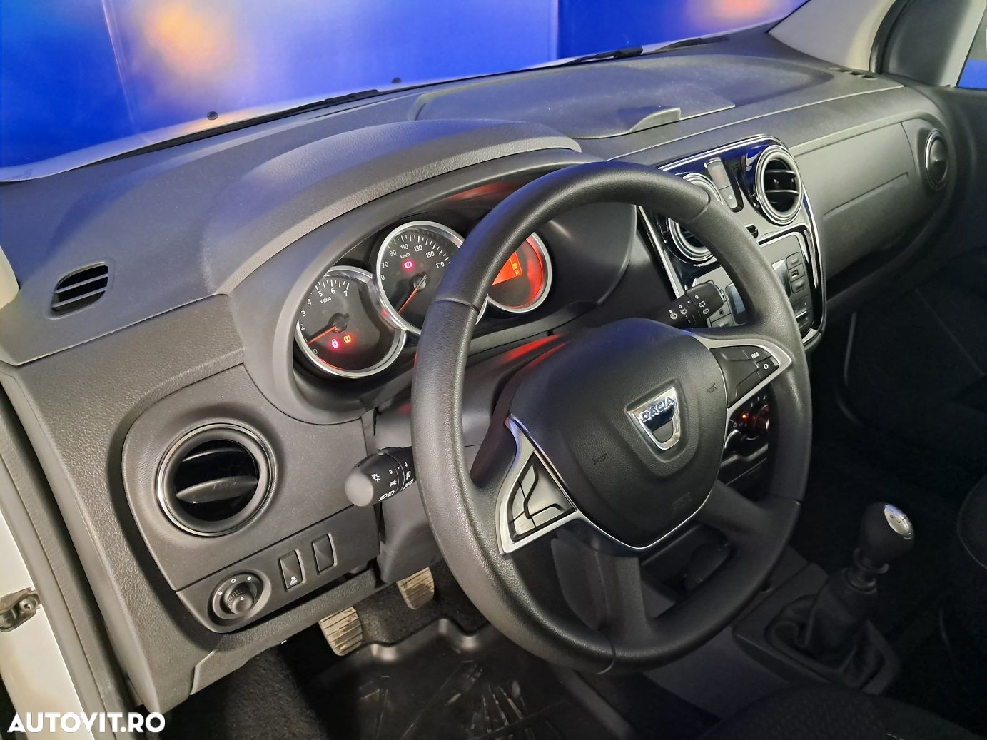 Dacia Lodgy - 10