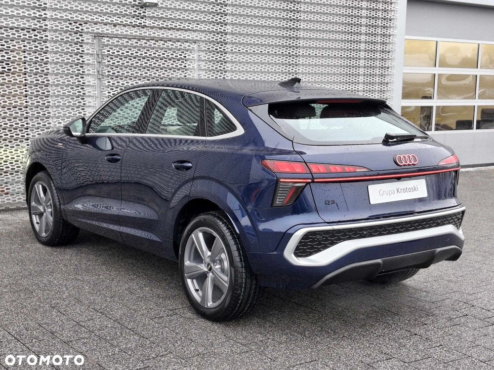 Audi Q3 Sportback - 5