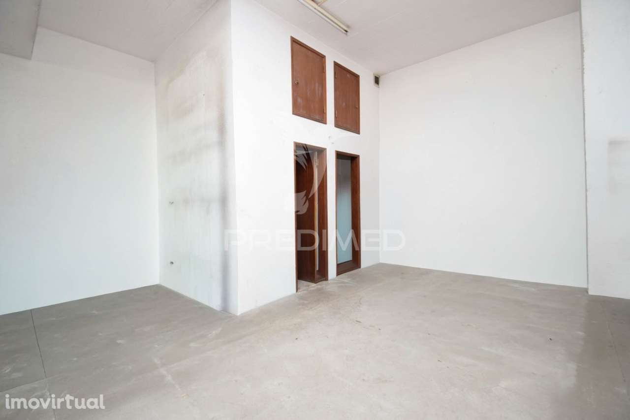 Loja | Belas | Zona central - Grande imagem: 2/5