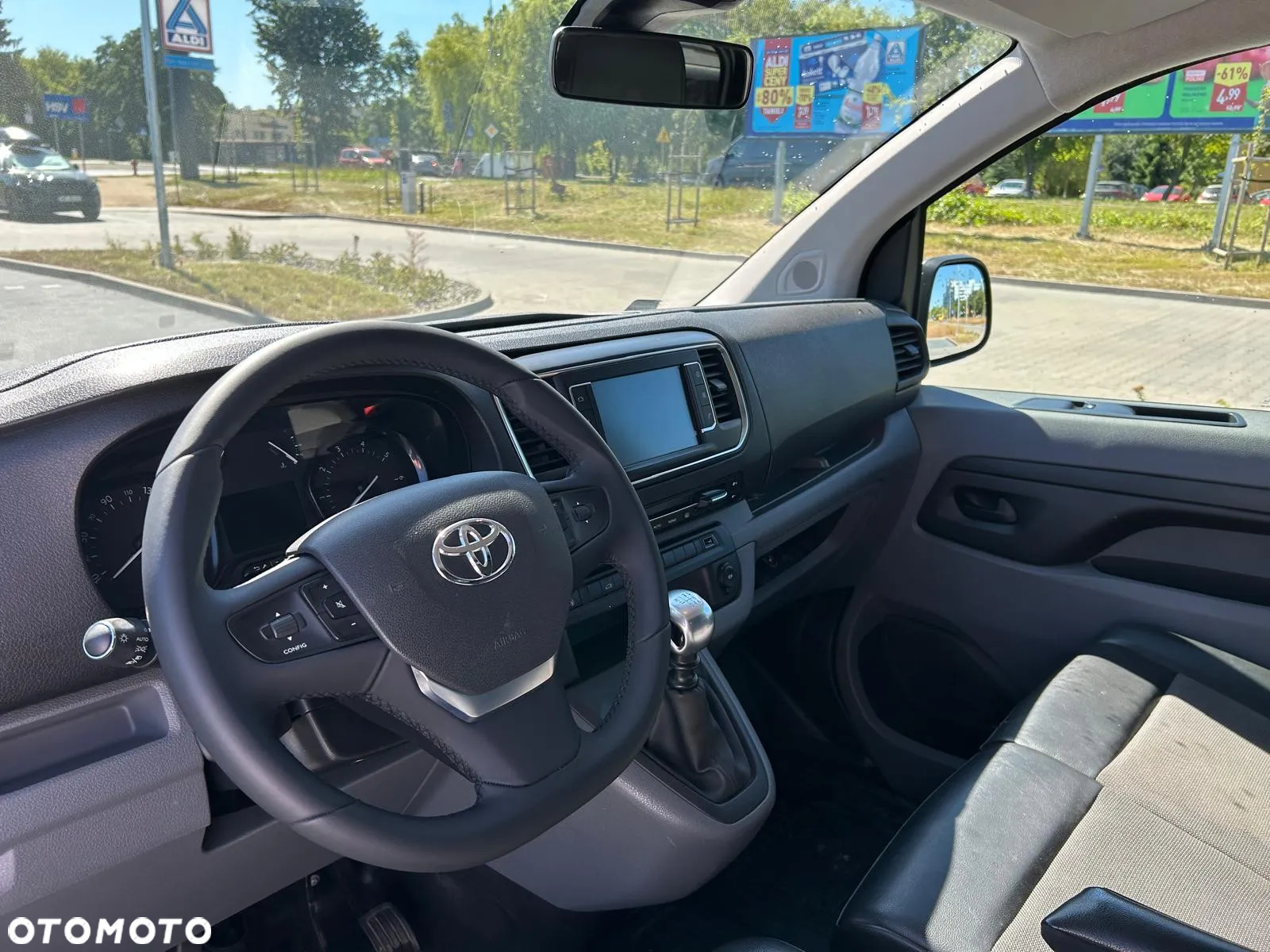 Toyota PROACE - 15