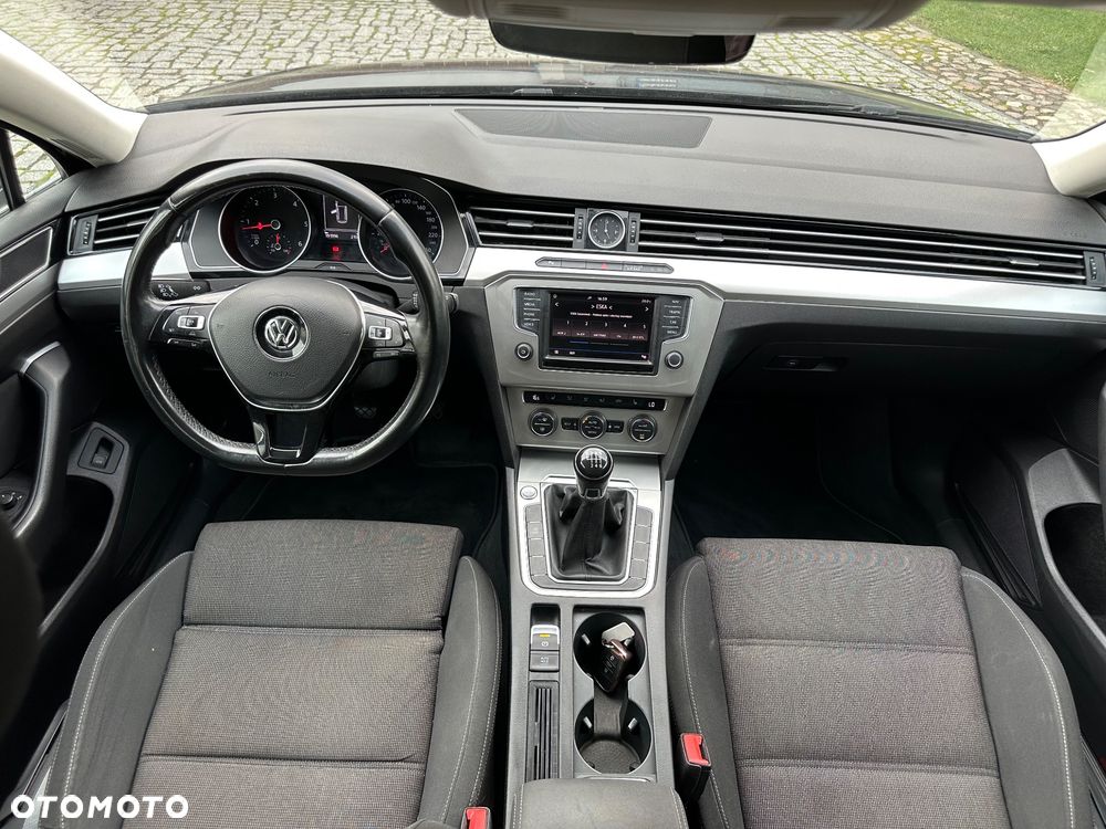 Volkswagen Passat Variant - 7