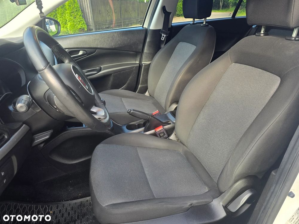 Fiat Tipo 1.4 16V Street - 16