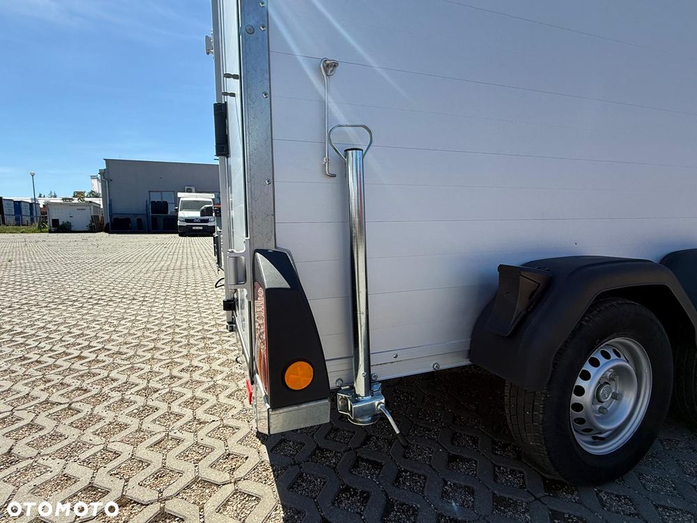 MAN TGE 3.180 FURGON AUTOMAT L3H2 - 22