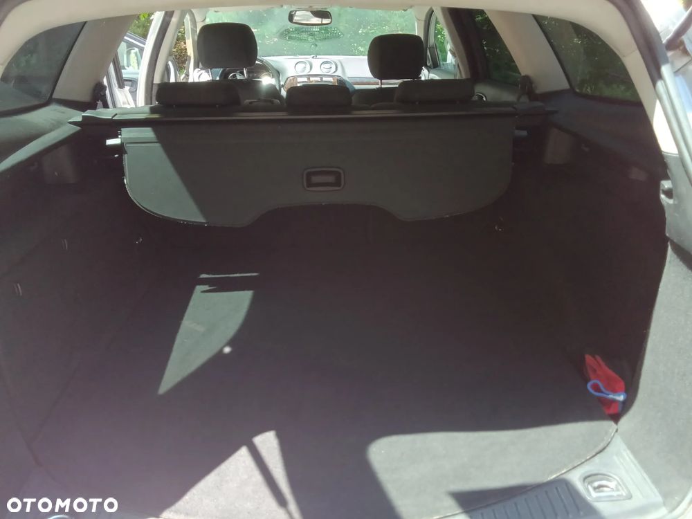 Ford Mondeo 2.0 TDCi Ghia - 9