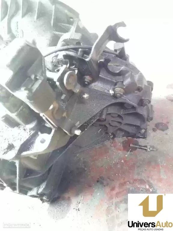 CAIXA VELOCIDADES FORD FOCUS SEDAN 2000 -MANUAL - 3