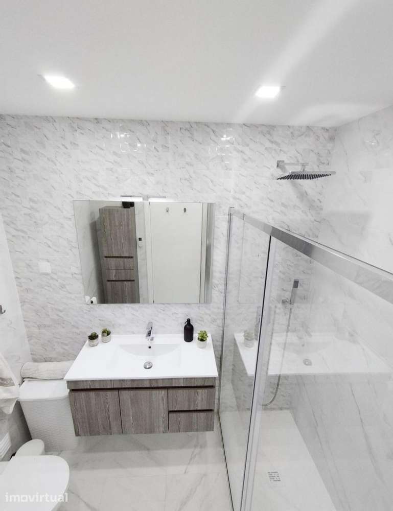 Apartamento t2 à venda na Rua Nuno Tristão, 21 - Grande imagem: 4/26