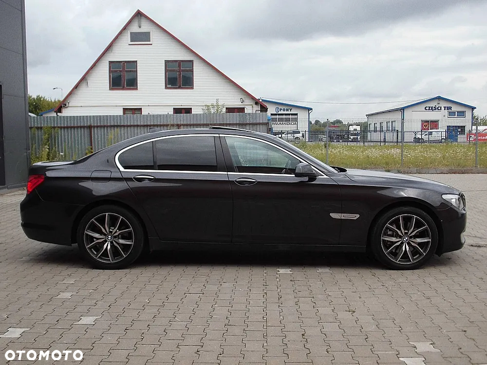 BMW Seria 7 730d - 19