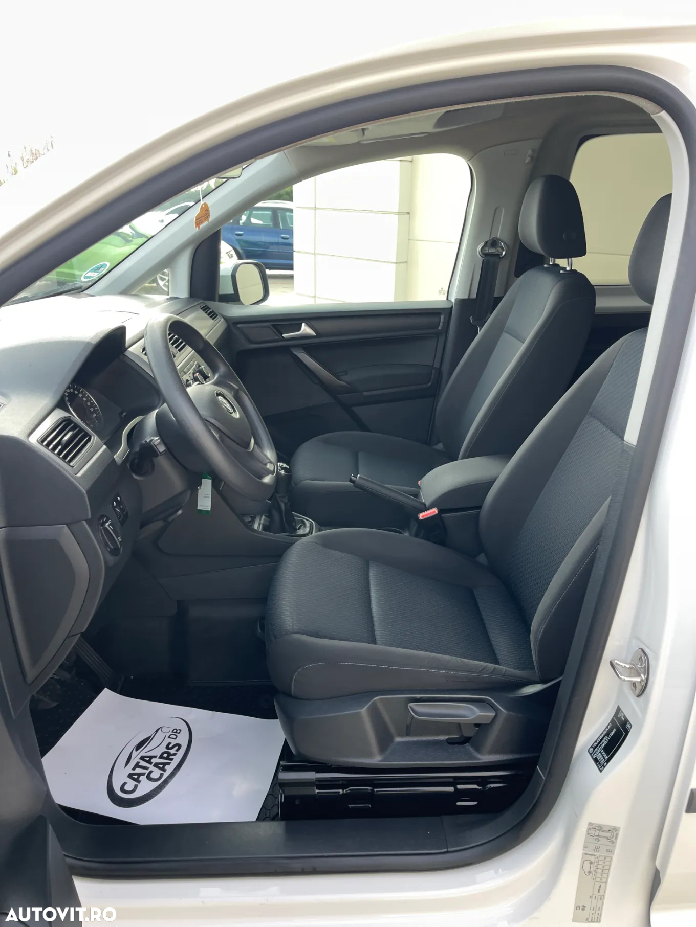 Volkswagen Caddy 2.0 TDI (7-Si.) Maxi Trendline - 30