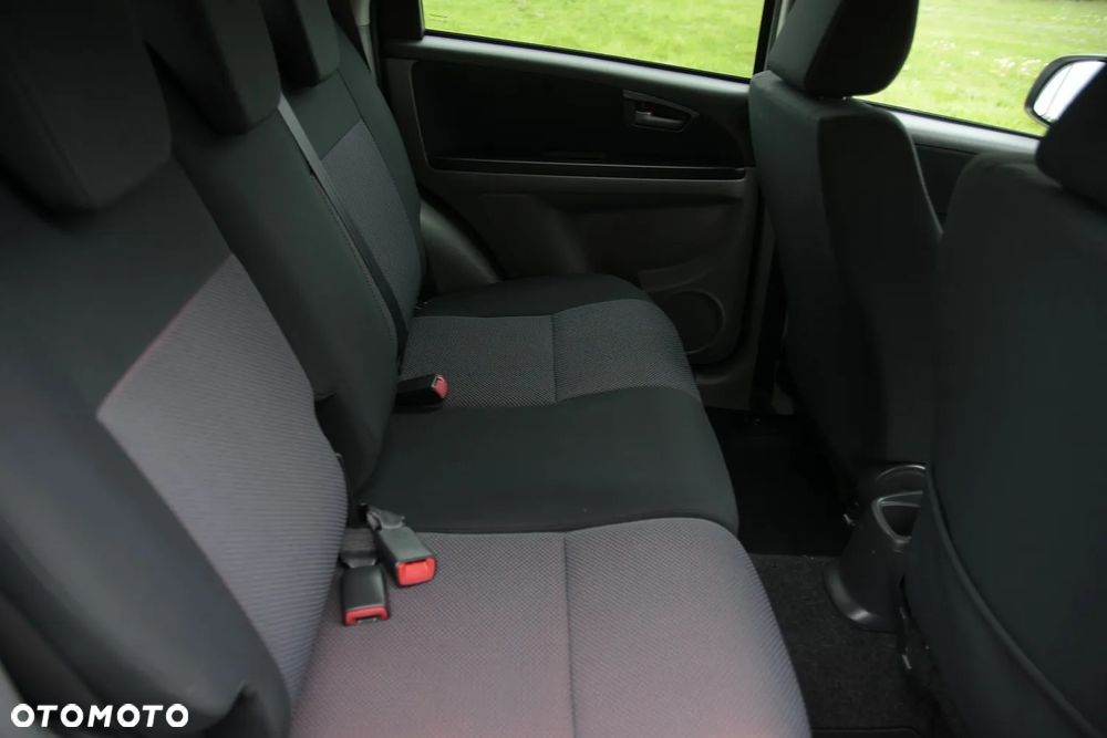 Suzuki SX4 - 22